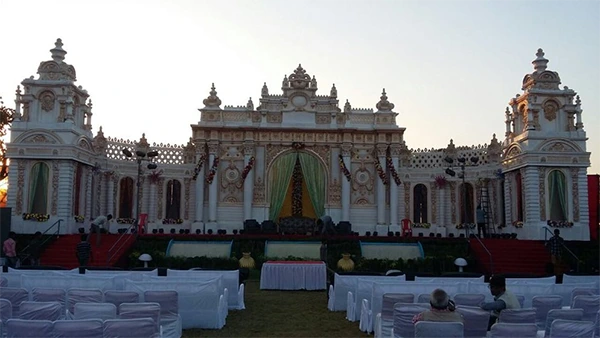 Green palms wedding resort.