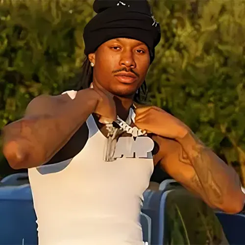 Duke Dennis